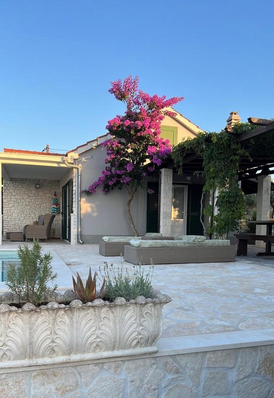 수티반 Maslina House 빌라 외부 사진